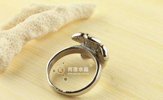 青金石珠宝全攻略 戒指、吊坠、手链、项链系列大全及价格、厂家、图片鉴赏